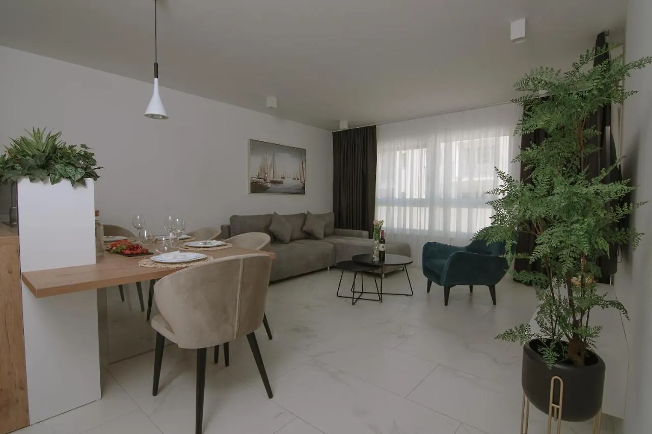Apartments Adriatic Pearl Trogir 0*,