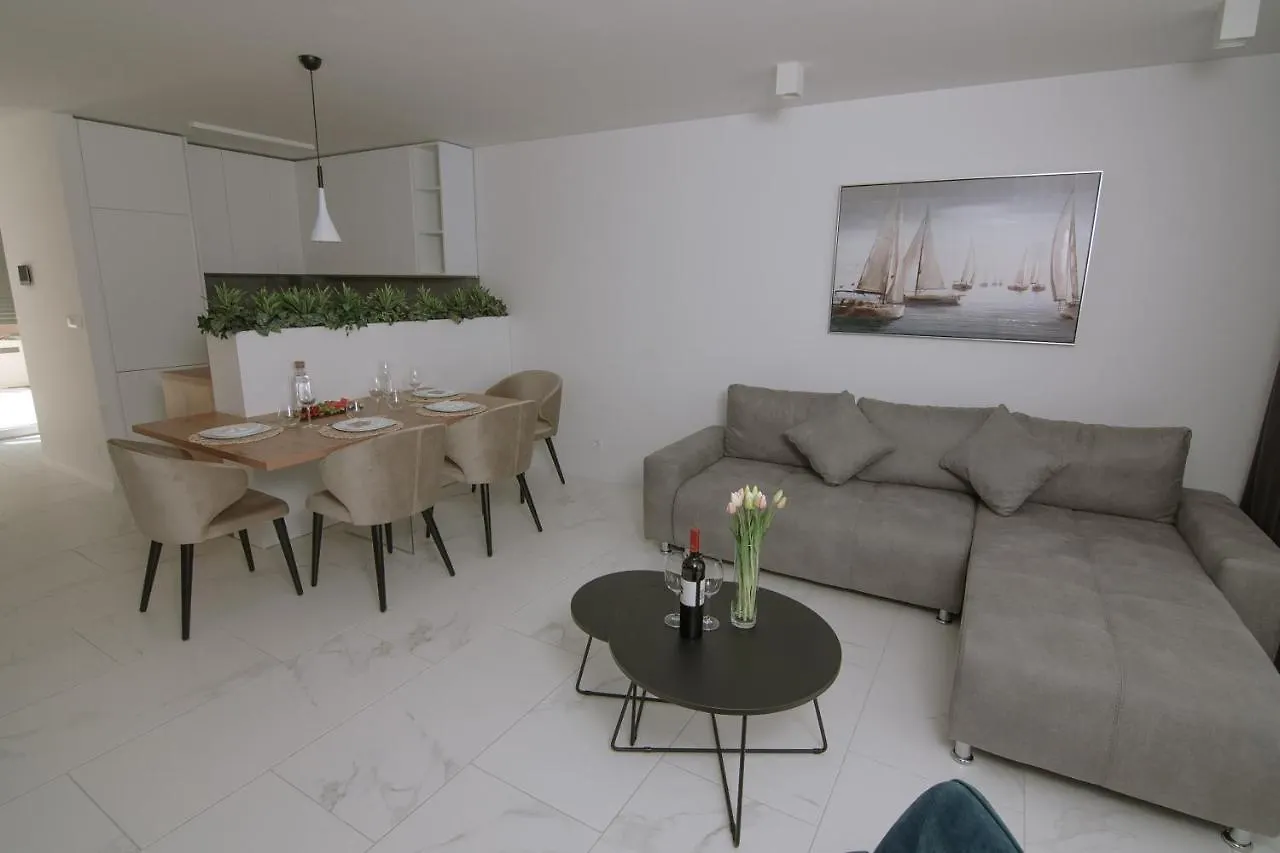 Apartments Adriatic Pearl Trogir Croatia